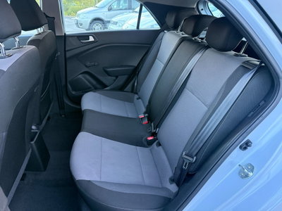 Hyundai i20 1.2 5 porte Econext Connectline (9)