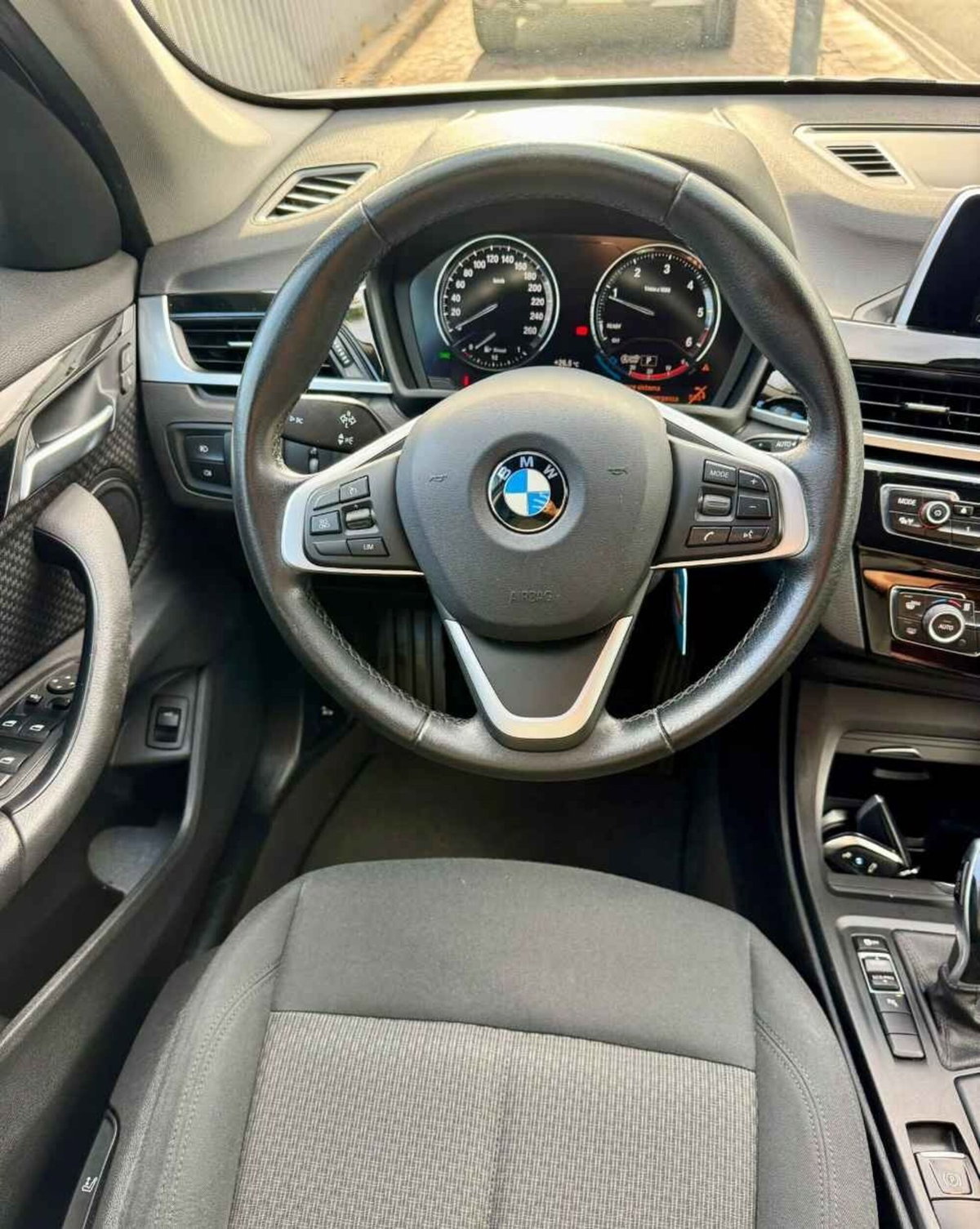 BMW X1 xDrive20d (16)