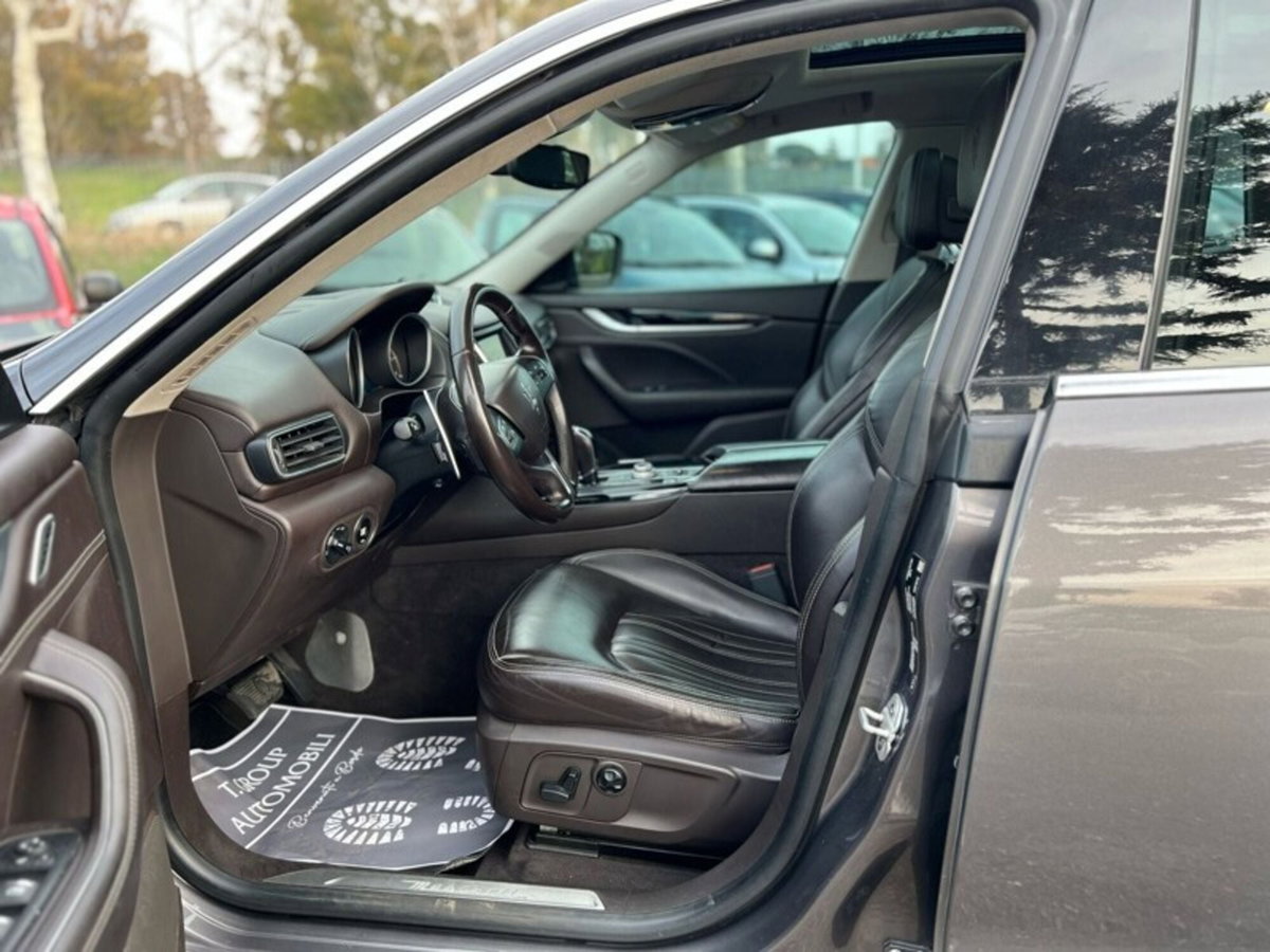 Maserati Levante Levante V6 Diesel 275 CV AWD (10)
