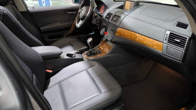 BMW X3 2.0d cat Futura (13)