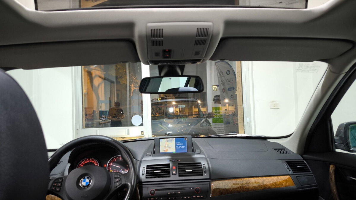 BMW X3 2.0d cat Futura (15)
