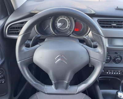Citroen C3 1.4 HDi 70 Exclusive (11)