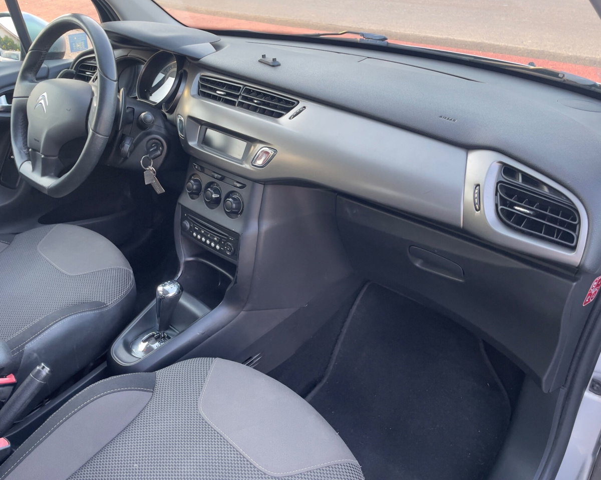 Citroen C3 1.4 HDi 70 Exclusive (13)