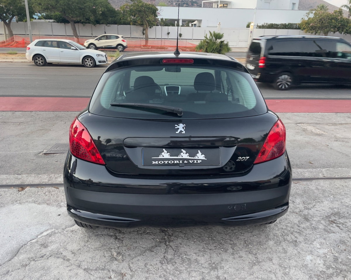 Peugeot 207 8V 75CV 3p. Energie (13)