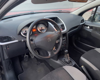 Peugeot 207 8V 75CV 3p. Energie (5)