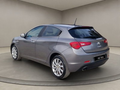 Alfa Romeo Giulietta 1.6 JTDm Distinctive 120cv (3)