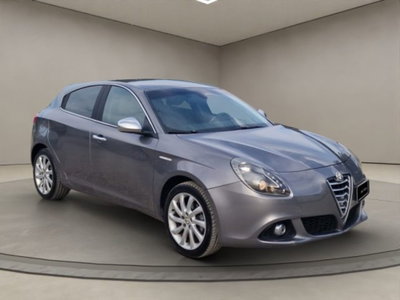Alfa Romeo Giulietta 1.6 JTDm Distinctive 120cv (7)