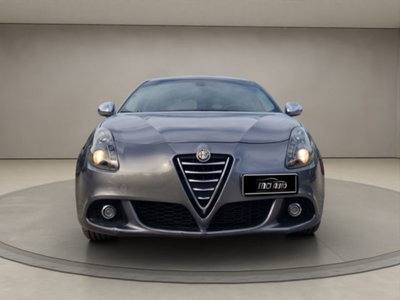 Alfa Romeo Giulietta 1.6 JTDm Distinctive 120cv (8)