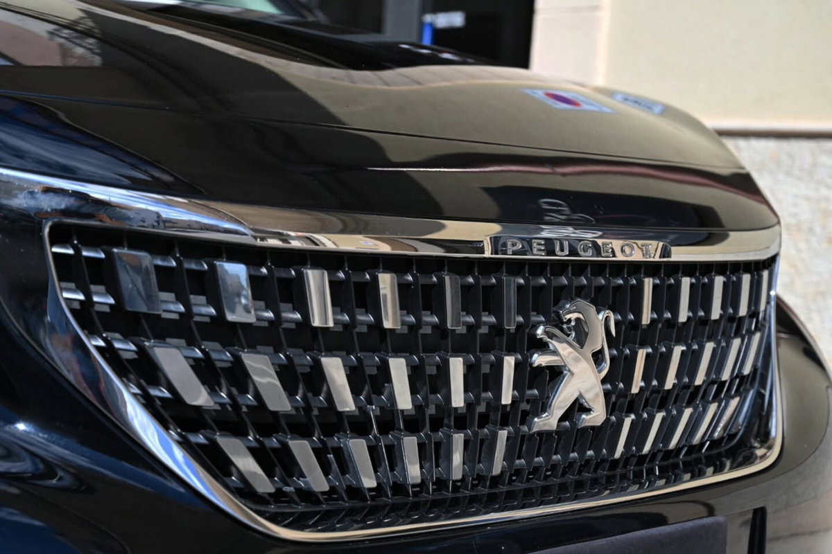 Peugeot 3008 BlueHDi 130 S&S Business (13)