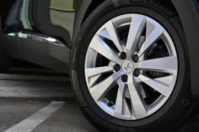 Peugeot 3008 BlueHDi 130 S&S Business (20)