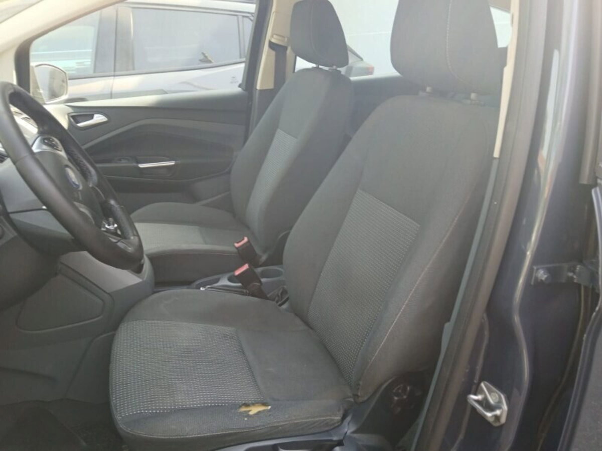 Ford C-Max 1.6 TDCi 115CV Plus (7)