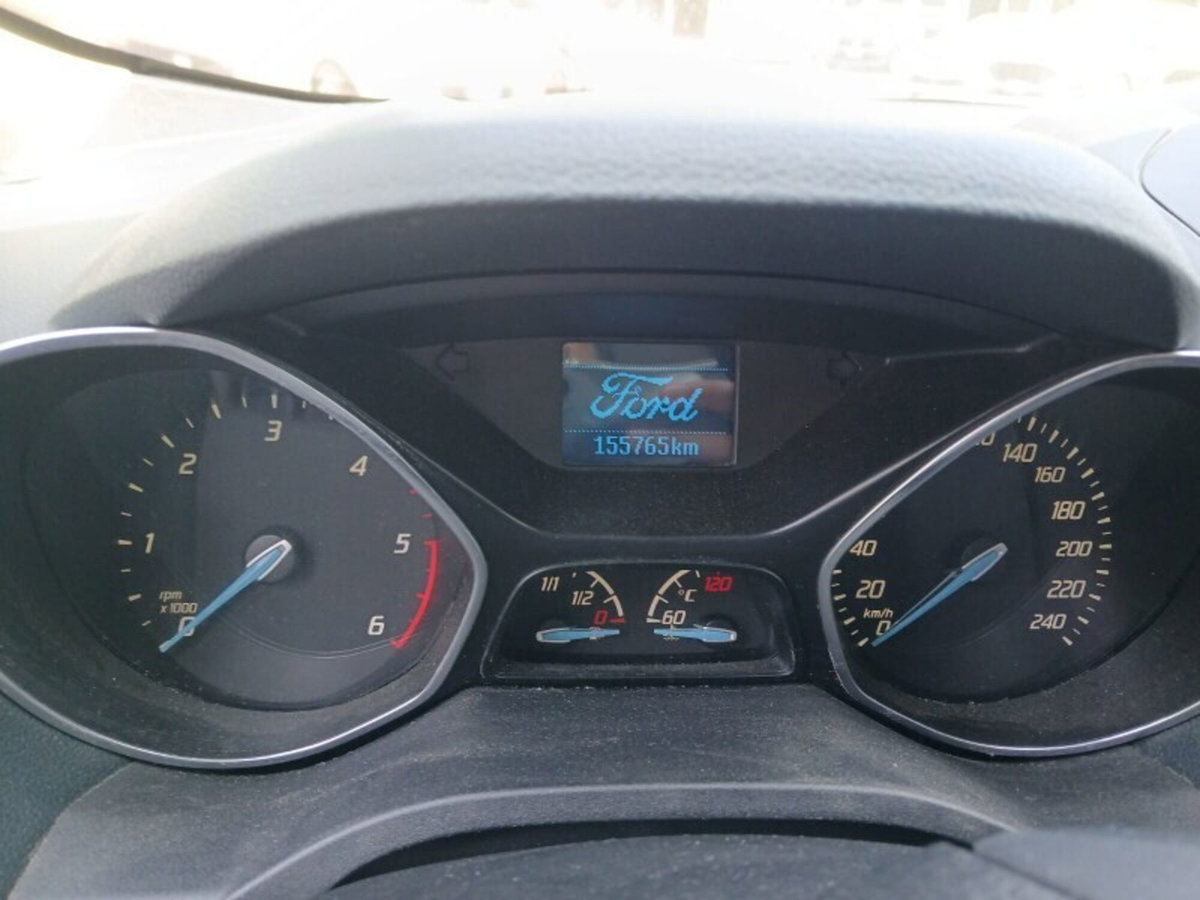 Ford C-Max 1.6 TDCi 115CV Plus (9)