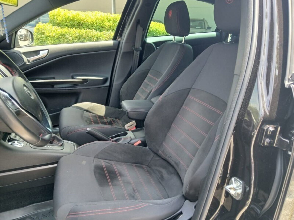 Alfa Romeo Giulietta 1.6 JTDm Sprint 120cv (7)