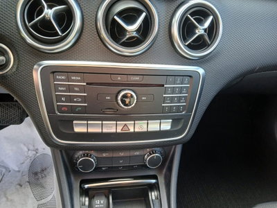 Mercedes-Benz Classe A 180 d Automatic Executive (16)