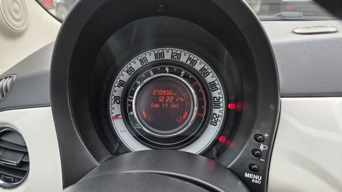 Fiat 500 1.2 Lounge (15)