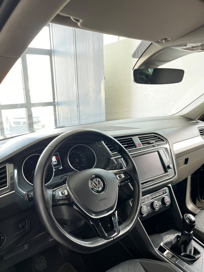 Volkswagen Tiguan 1.6 TDI SCR Business BlueMotion Technology (12)