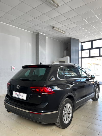 Volkswagen Tiguan 1.6 TDI SCR Business BlueMotion Technology (7)