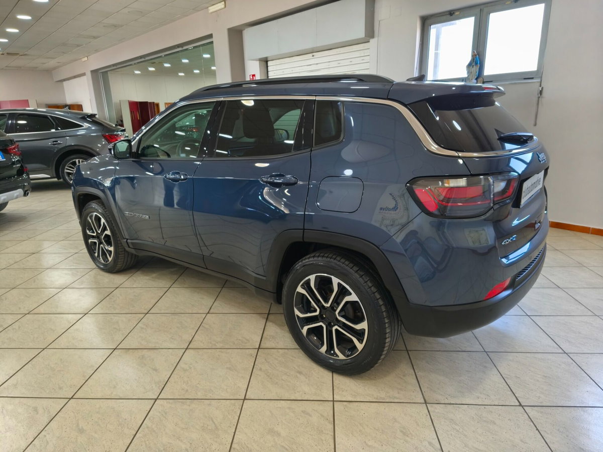 Jeep Compass 1.3 T4 190CV PHEV AT6 4xe Limited (6)