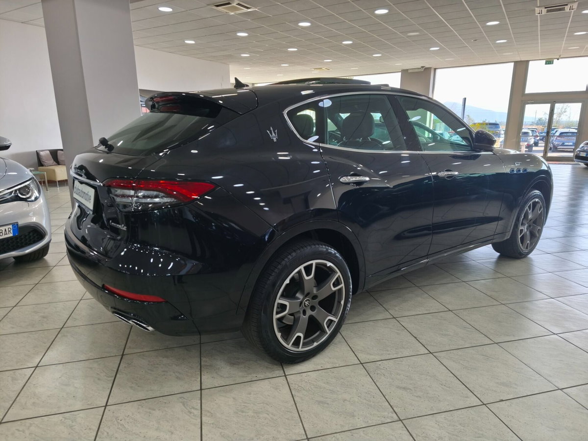Maserati Levante Levante MHEV 330 CV AWD GT (6)
