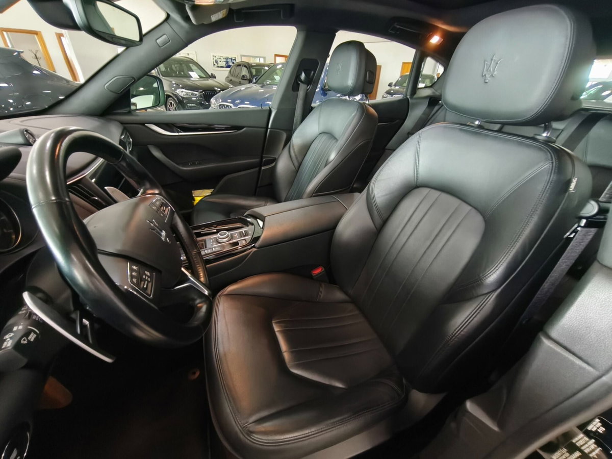 Maserati Levante Levante MHEV 330 CV AWD GT (9)