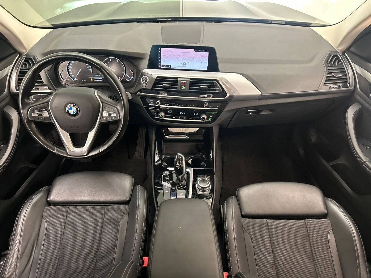 BMW X3 xDrive20d 48V (9)