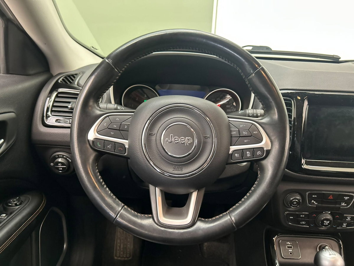 Jeep Compass 1.6 Multijet II 2WD Limited (12)