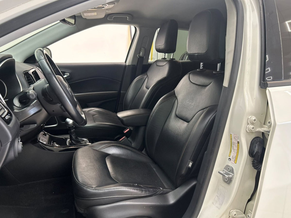 Jeep Compass 1.6 Multijet II 2WD Limited (9)