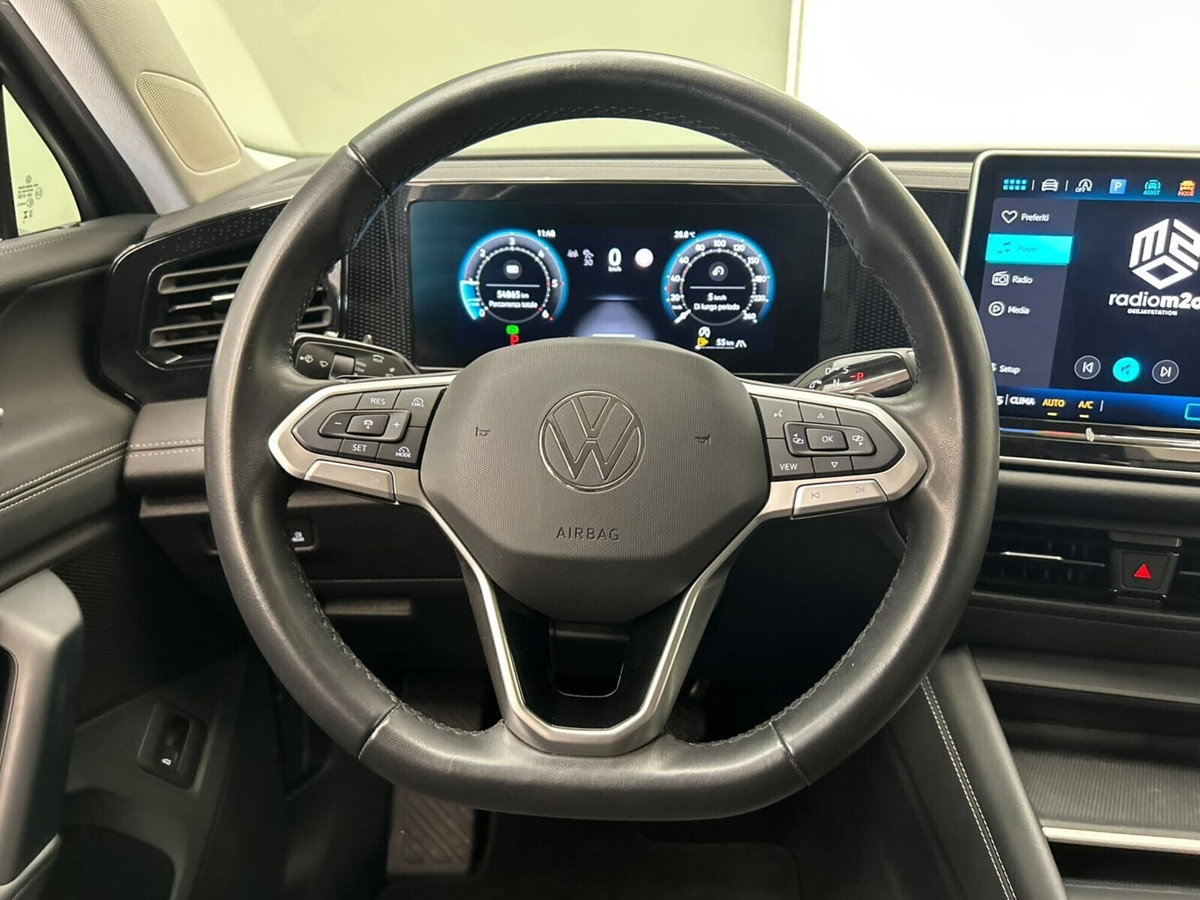 Volkswagen Tiguan 2.0 TDI 150 CV SCR DSG 4MOTION Elegance (13)