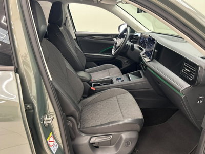 Volkswagen Tiguan 2.0 TDI 150 CV SCR DSG 4MOTION Elegance (18)