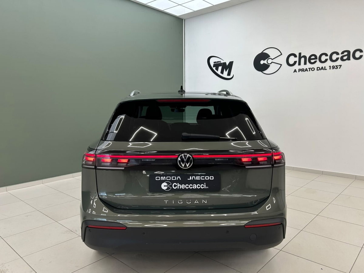 Volkswagen Tiguan 2.0 TDI 150 CV SCR DSG 4MOTION Elegance (7)