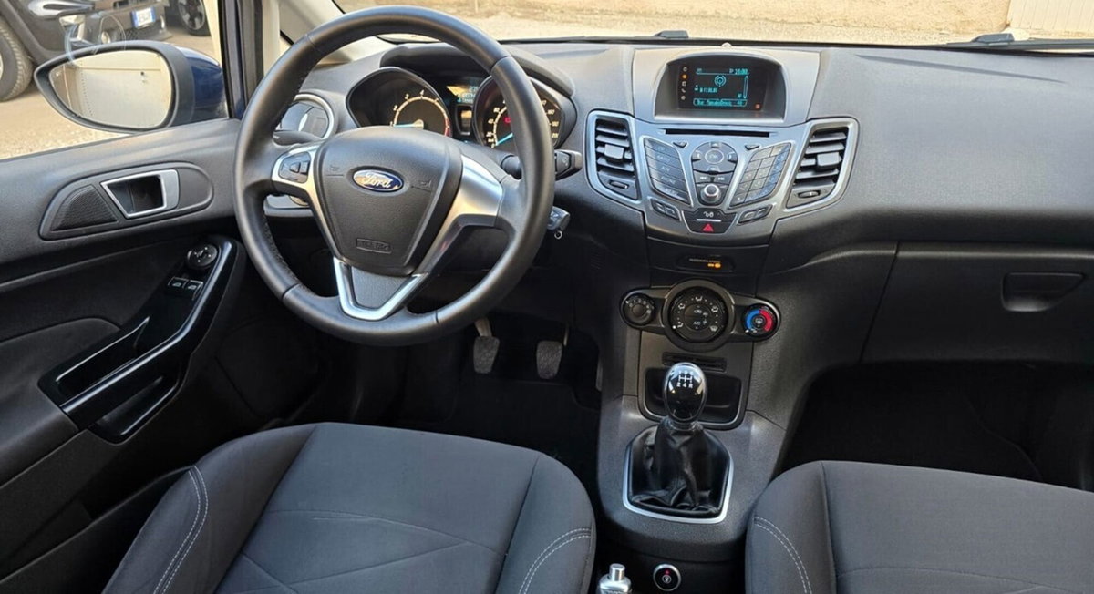 Ford Fiesta 1.4 5 porte Bz.- GPL Business N1 (7)