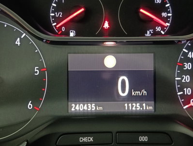 Opel Crossland X 1.5 ECOTEC D 102 CV Start&Stop Innovation (15)