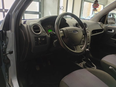 Ford Fusion 1.4 TDCi 5p. Collection (6)