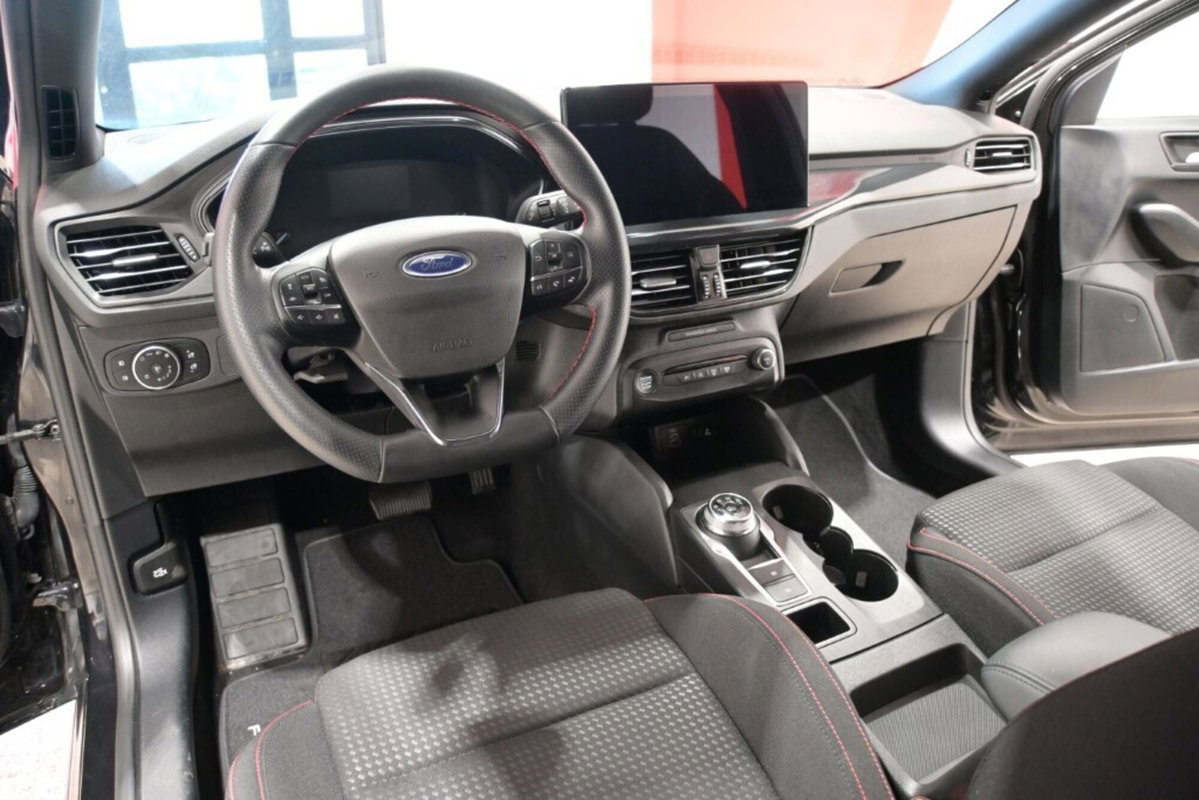 Ford Focus 1.5 EcoBlue 115 CV automatico 5p. ST-Line Style (11)