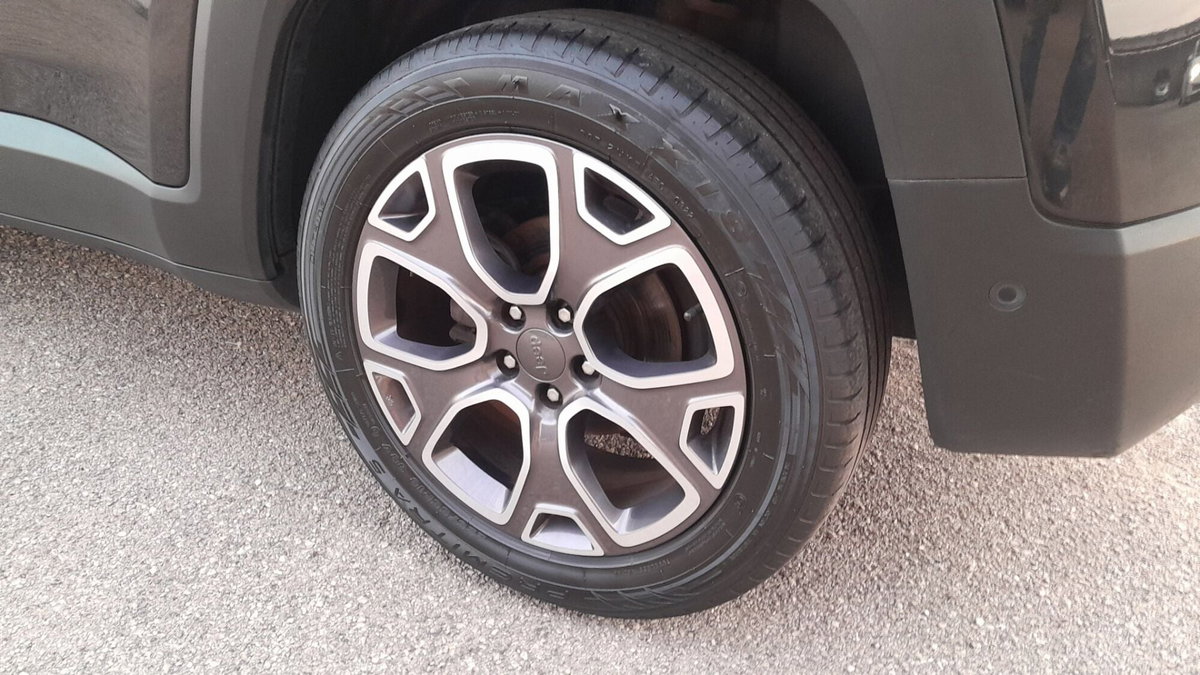 Jeep Renegade 1.6 Mjt 120 CV Limited (18)