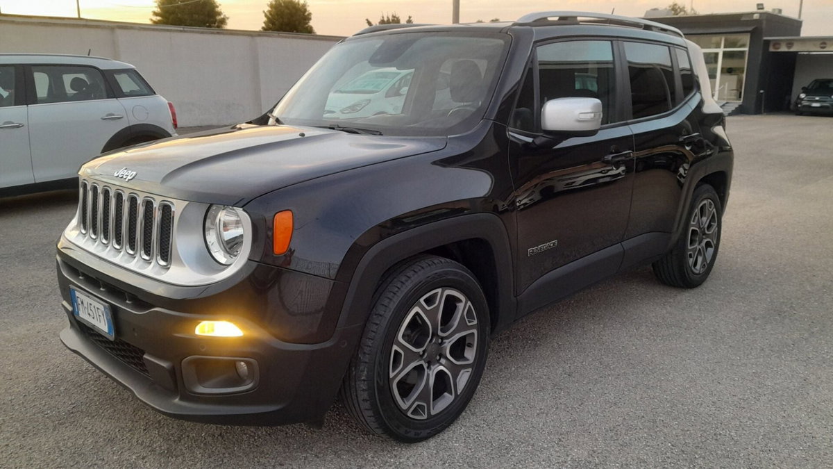 Jeep Renegade 1.6 Mjt 120 CV Limited (7)