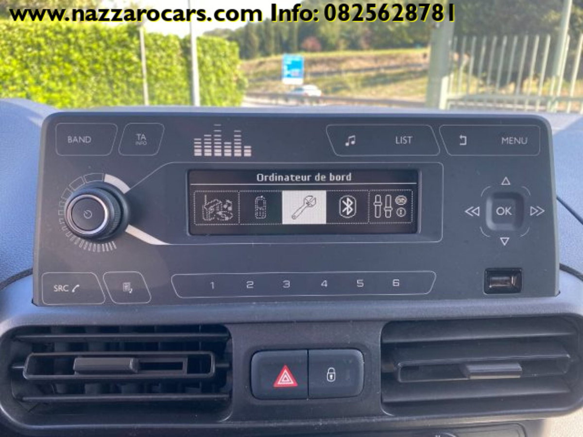 Citroen Berlingo Furgone BlueHDi 100 Van M Club (14)