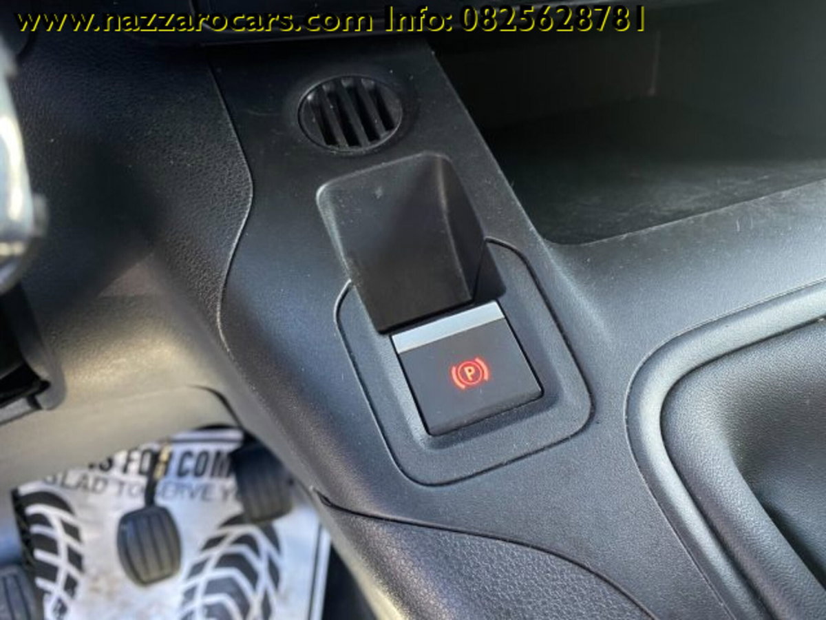 Citroen Berlingo Furgone BlueHDi 100 Van M Club (16)