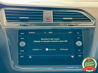 Volkswagen Tiguan 2.0 TDI 190 CV SCR DSG 4MOTION Executive BMT (17)
