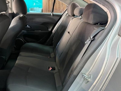 Chevrolet Cruze 1.7 Diesel 4 porte LT (14)