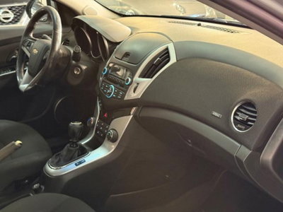 Chevrolet Cruze 1.7 Diesel 4 porte LT (18)