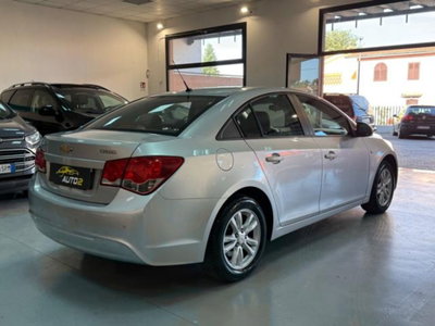 Chevrolet Cruze 1.7 Diesel 4 porte LT (9)
