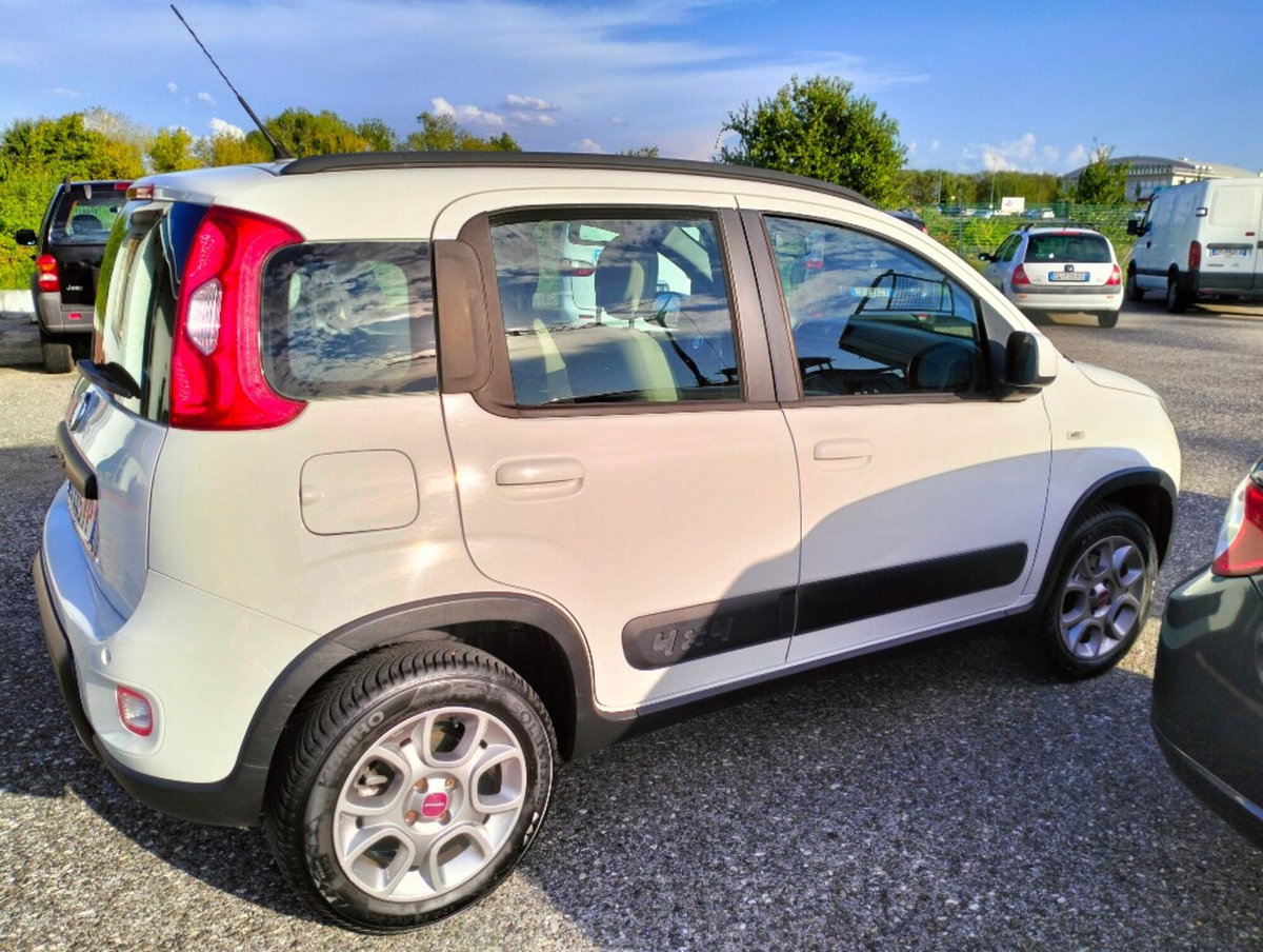 Fiat Panda 1.3 MJT S&S 4x4 (2)