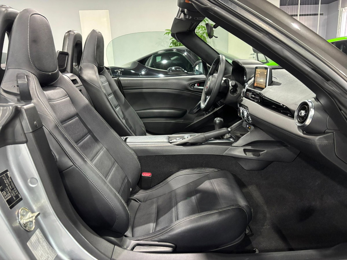 Fiat 124 spider 124 spider 1.4 MultiAir Lusso (14)
