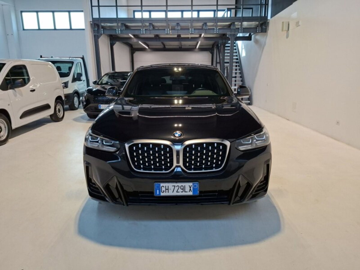 BMW X4 xDrive20d 48V Msport (2)