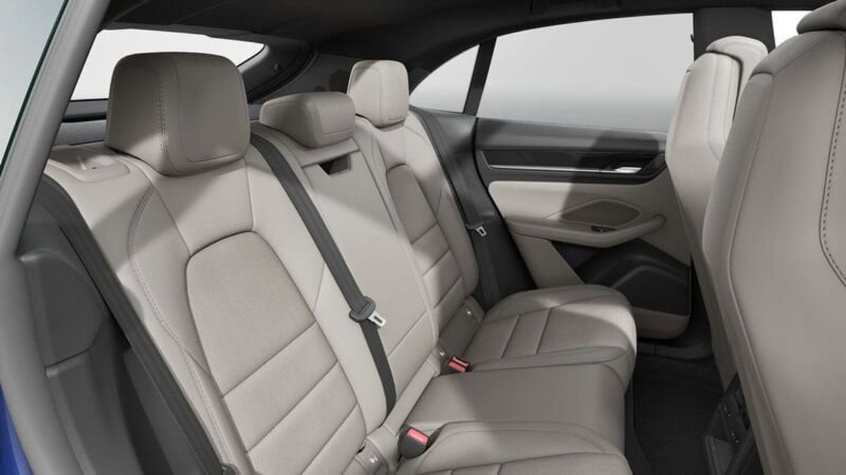 Porsche Macan 4 (10)