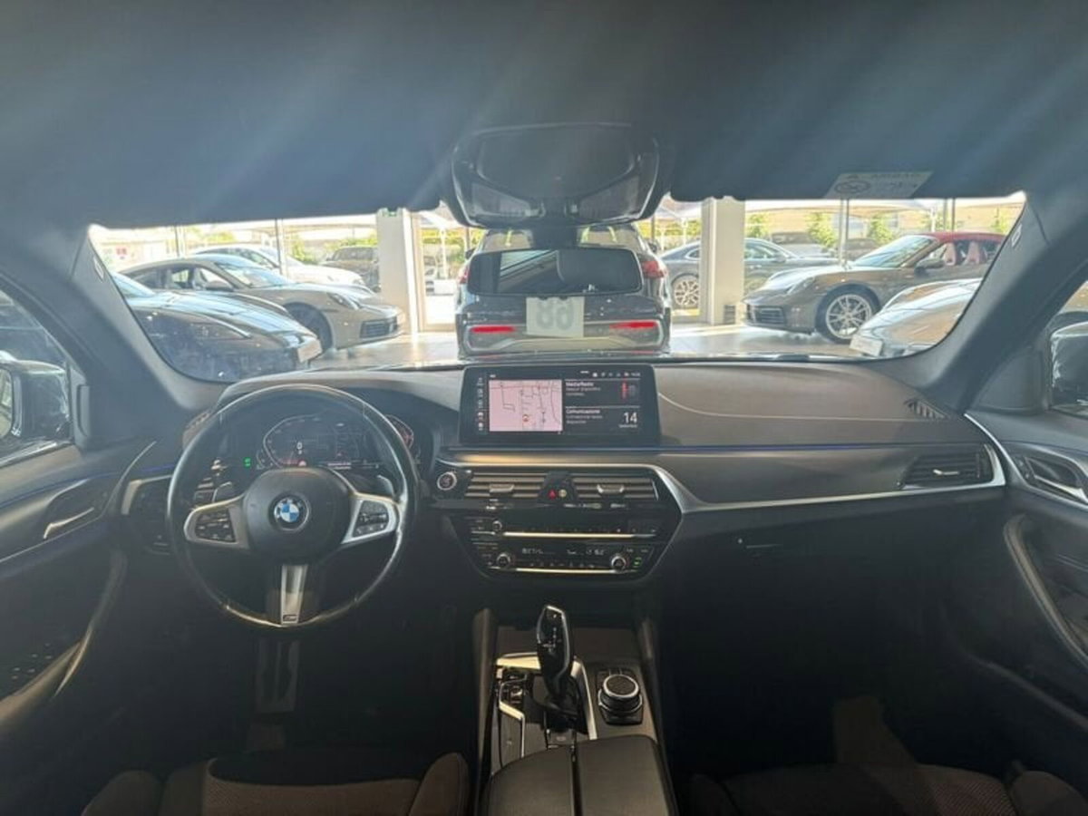 BMW Serie 5 520d xDrive Sport (15)