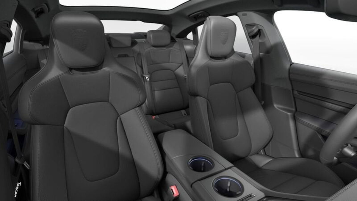 Porsche Taycan 4 Black Edition (9)