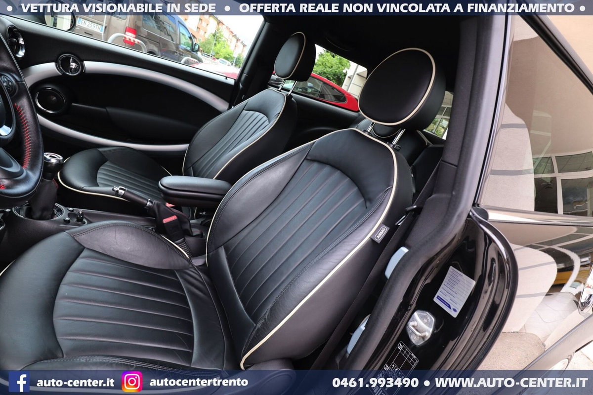 MINI Mini 1.6 16V John Cooper Works (11)