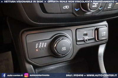 Jeep Renegade 2.0 Mjt 140CV 4WD Active Drive Limited (15)